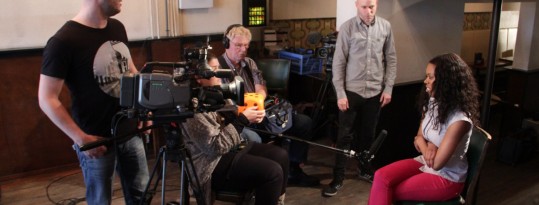I kveld med Ylvis – Speed date