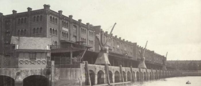 de-vijf-werelddelen-entrepot-haven-1917-1